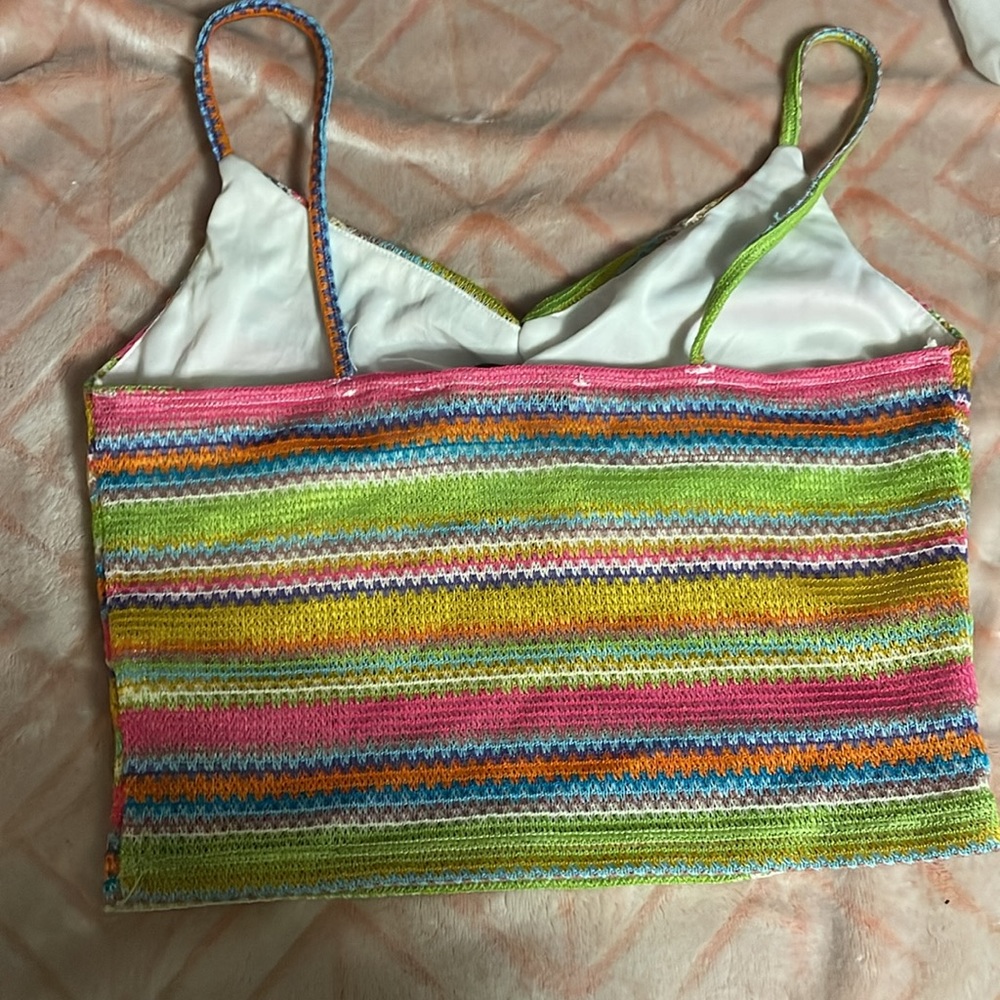 Colorful Crop Top - Picture 3 of 4